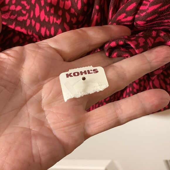 Apt 9 Size 2X wrap long sleeve top NWT - Picture 4 of 9